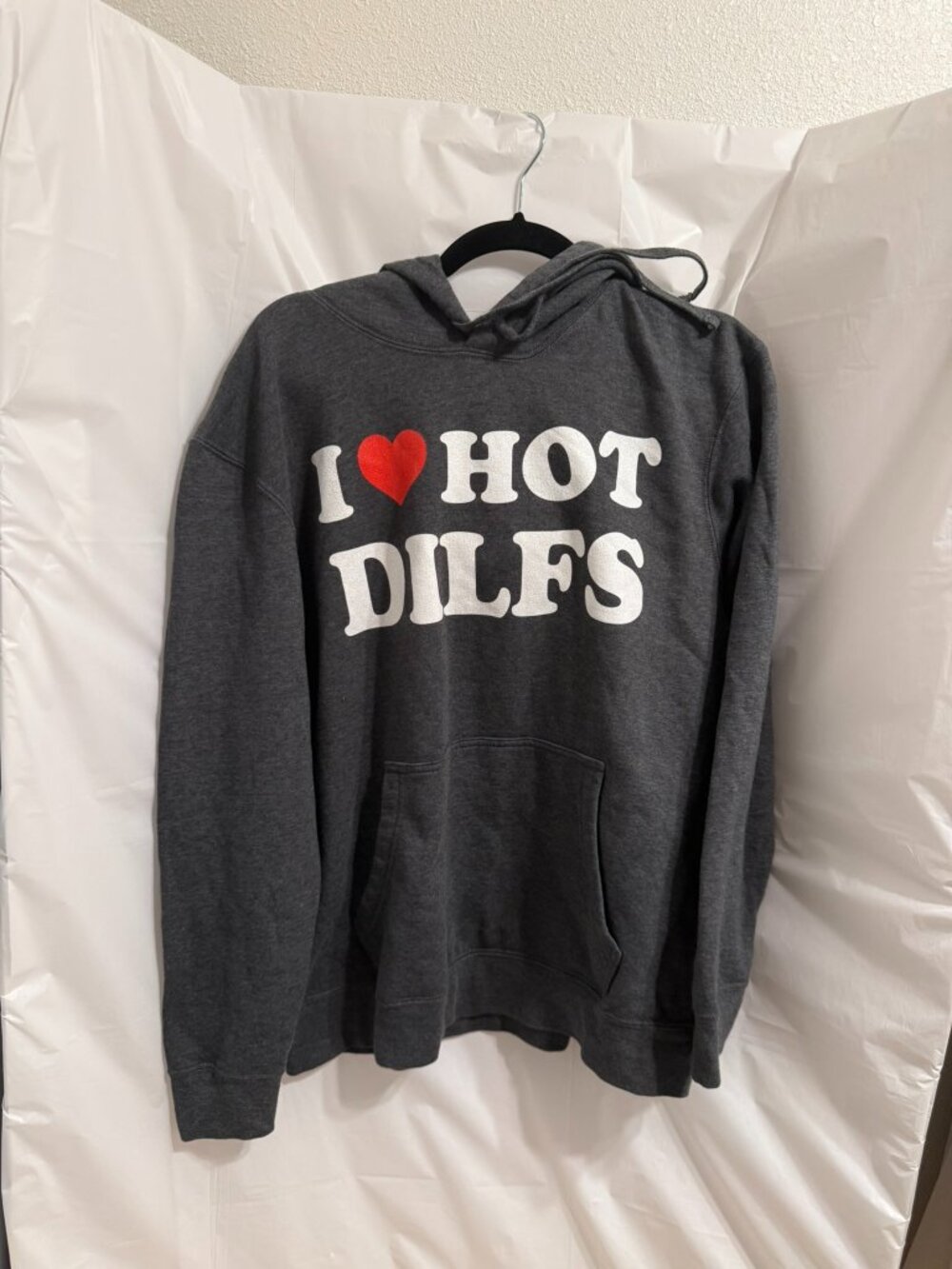 Novelty I Love Hot DILFS Graphic Print Pullover Hoodie Gray Large
